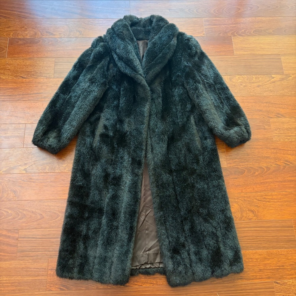Vintage Womens Faux Fur Coat Dark Green Long Winter Jacket Made in USA L XL 70s
